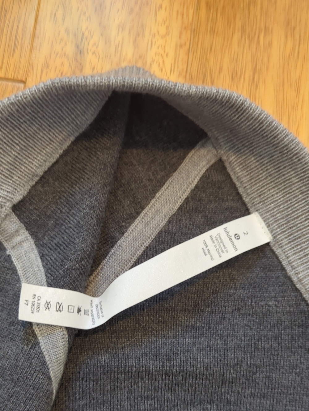 Lululemon Reverse Me Wrap In Heathered grey Size 2 - Picture 3 of 5